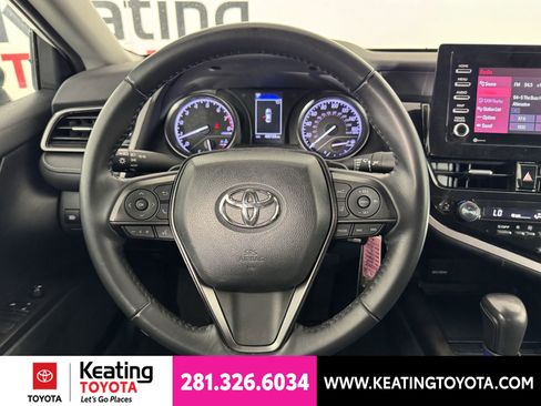 Used 2023 Toyota Camry SE FWD image 28