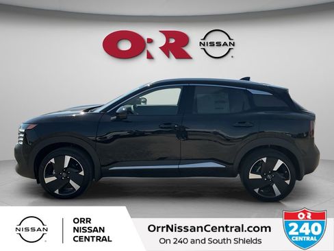 New 2025 Nissan Kicks SR w/ SR Premium Package image 8