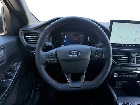 Used 2025 Ford Escape ST-Line Select w/ Tech Pack #1 AWD/4WD image 12