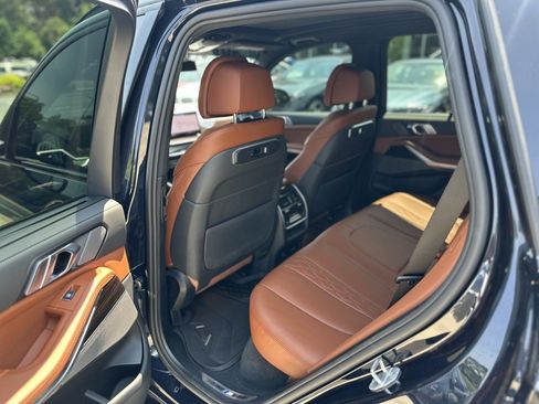 Used 2026 BMW X5 sDrive40i w/ M Sport Package RWD image 27