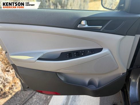 Used 2016 Hyundai Tucson SE w/ Option Group 02 image 11