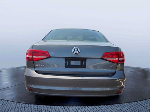Used 2015 Volkswagen Jetta S FWD image 5