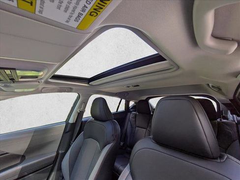 New 2025 Subaru Crosstrek 2.5i Limited w/ Popular Package #3A image 17