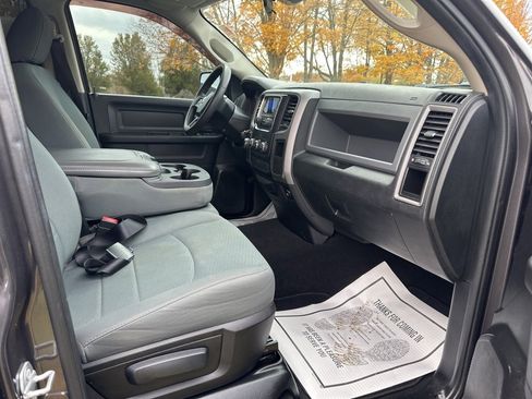 Used 2015 RAM 1500 Express image 28
