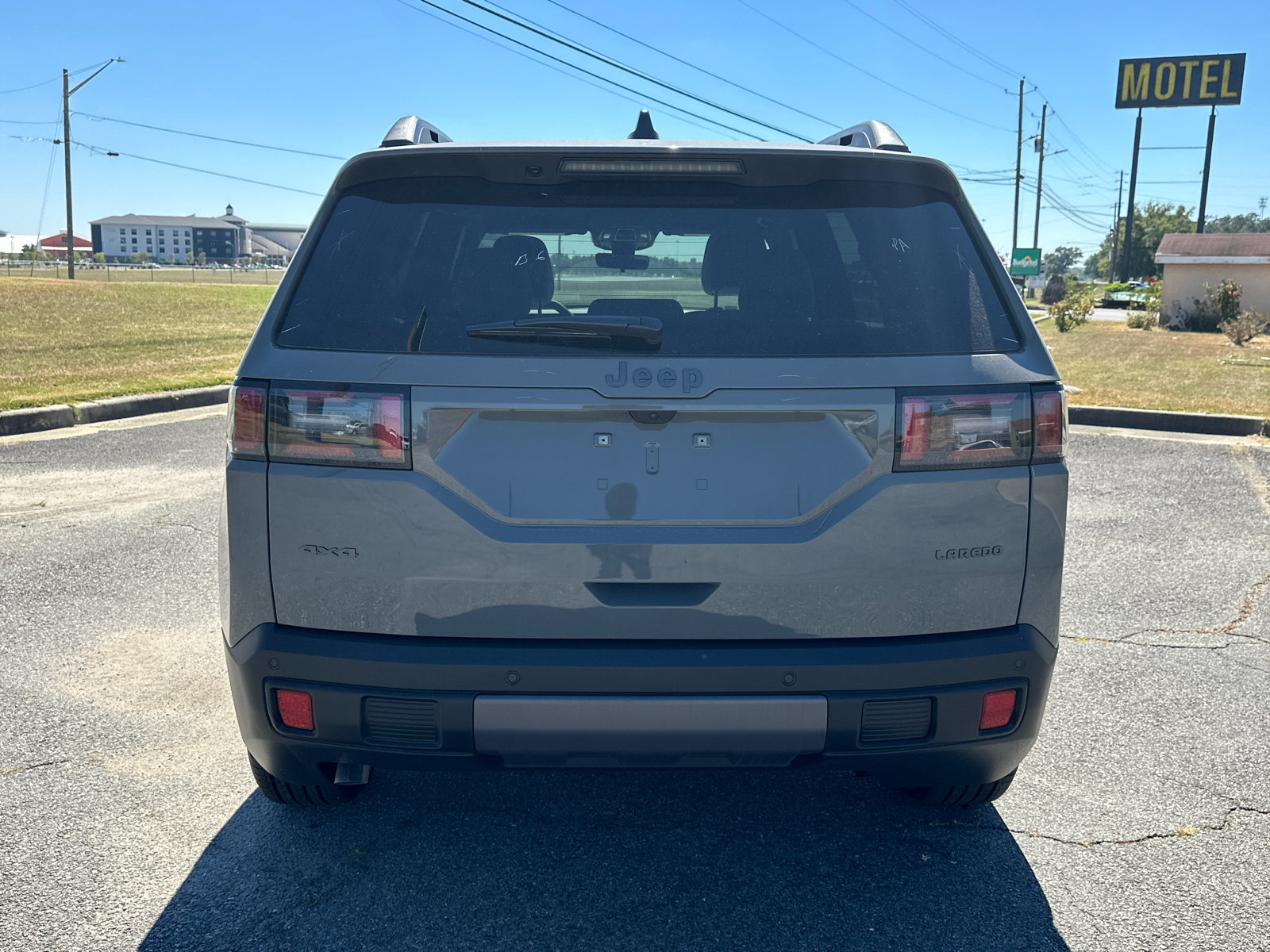 New 2026 Jeep Cherokee Laredo AWD/4WD image 7