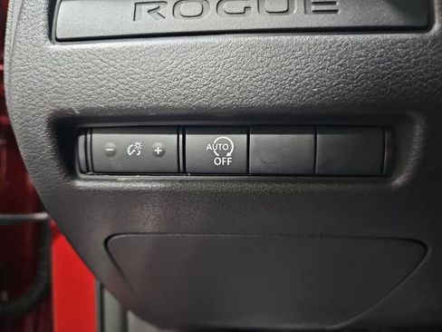 Certified 2025 Nissan Rogue S AWD/4WD image 25