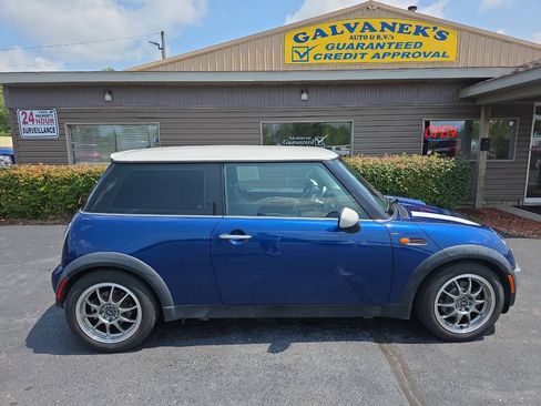 Used 2004 MINI Cooper Hardtop FWD image 6