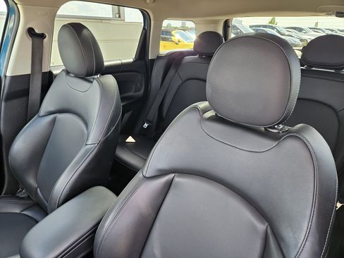 Used 2017 MINI Cooper Countryman S FWD image 6