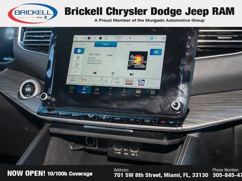 Used 2024 Jeep Wagoneer L Series II w/ Flexible Seating Group image 23