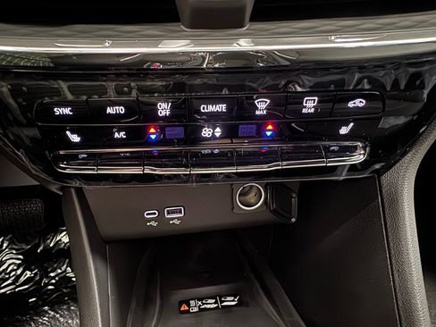 New 2026 Buick Encore GX Avenir w/ Avenir Technology Package image 23