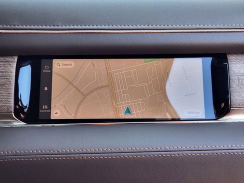 Used 2025 RAM 1500 Limited image 21