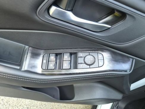 New 2026 Nissan Rogue SV w/ Cold Weather Package AWD/4WD image 17