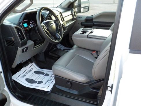 Used 2019 Ford F350 XL w/ Power Equipment Group RWD image 11