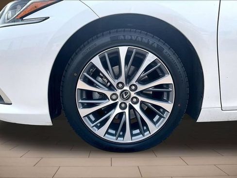 Used 2021 Lexus ES 350 w/ Premium Package FWD image 9