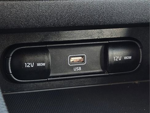 Used 2023 Kia Forte LXS w/ LXS Technology Package FWD image 16