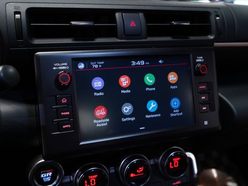 Used 2022 Toyota GR86 image 38