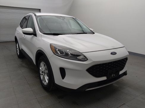Used 2021 Ford Escape SE image 13