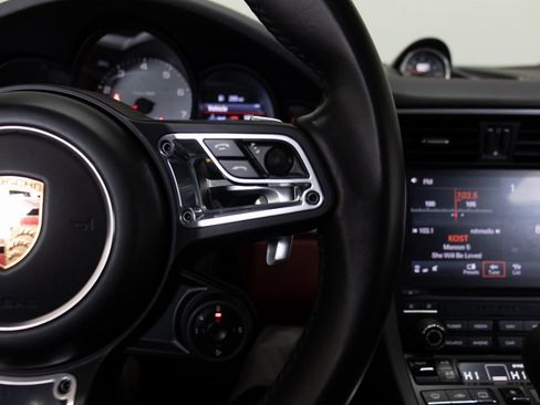 Used 2017 Porsche 911 Carrera S image 30