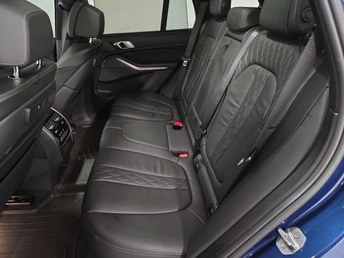 Used 2020 BMW X5 M50i w/ Executive Package AWD/4WD image 26
