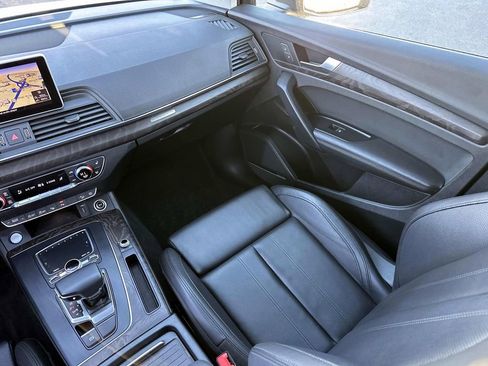 Used 2019 Audi Q5 Prestige image 35