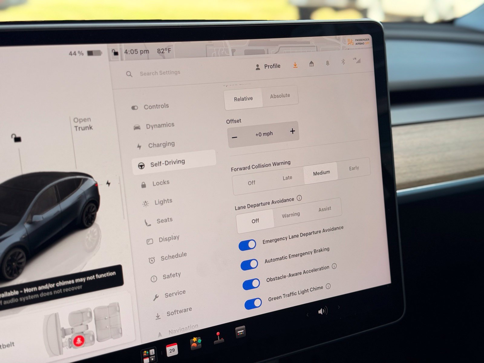 Used 2024 Tesla Model Y Long Range RWD image 39