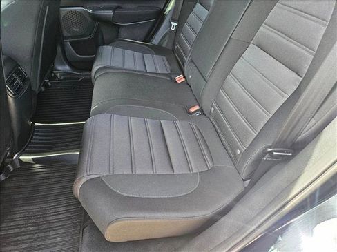 Used 2020 Honda CR-V LX image 17