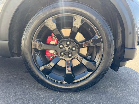 Used 2020 Ford Explorer ST w/ ST Street Pack image 10