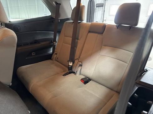 Used 2016 Honda Pilot EX image 10