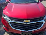 Used 2018 Chevrolet Equinox LT image 2