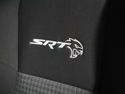 Used 2020 Dodge Challenger SRT Hellcat RWD image 15