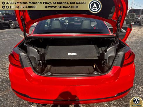 Used 2018 BMW 430i Convertible image 11