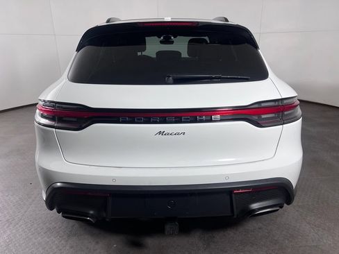 Certified 2023 Porsche Macan Turbo AWD/4WD image 6