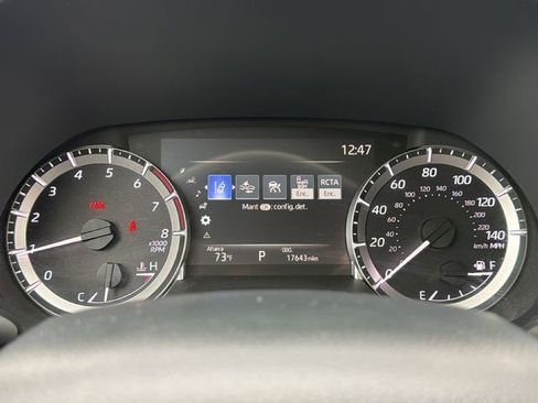 Certified 2025 Toyota Highlander LE FWD image 24