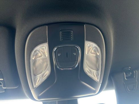 New 2026 Jeep Compass Latitude image 11