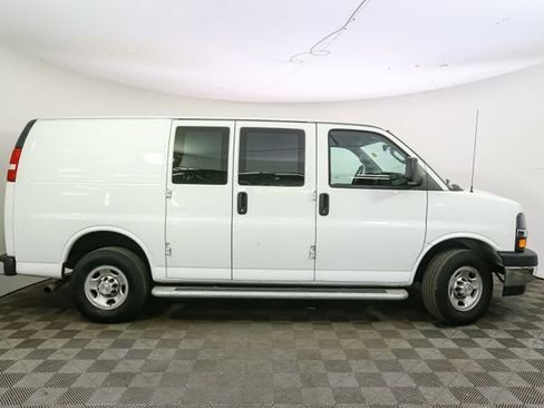 Used 2024 Chevrolet Express 2500 w/ Driver Convenience Package RWD image 12