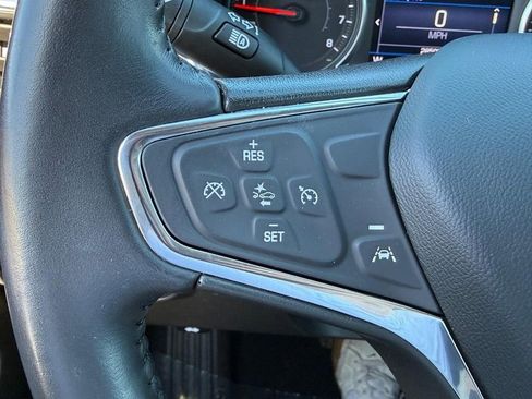 Used 2021 Chevrolet Equinox LT FWD image 21