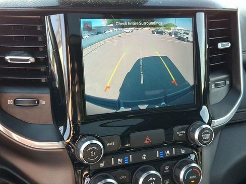 Used 2022 RAM 1500 Laramie image 19