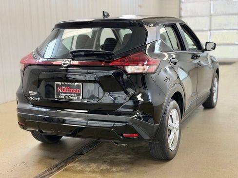 Used 2023 Nissan Kicks S FWD image 5