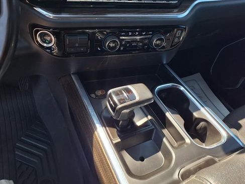 Used 2024 Chevrolet Silverado 1500 LT Trail Boss w/ Protection Package image 9