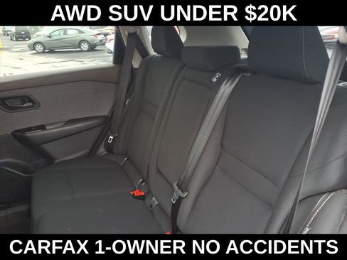 Used 2023 Nissan Rogue S image 26