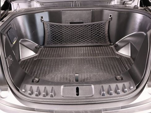 Used 2022 Ford F150 Lightning Lariat image 21