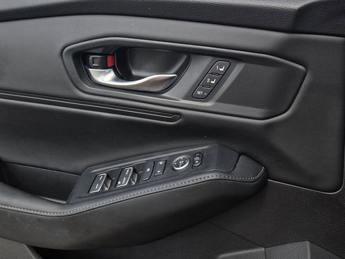 Used 2024 Honda Accord Sport image 19