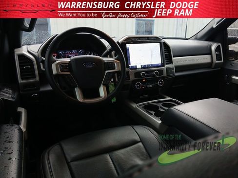 Used 2022 Ford F250 Lariat w/ Chrome Package image 16