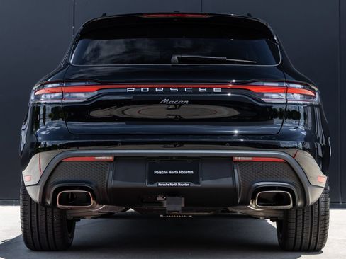 New 2026 Porsche Macan AWD/4WD image 10