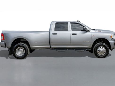 Used 2022 RAM 3500 Tradesman image 5
