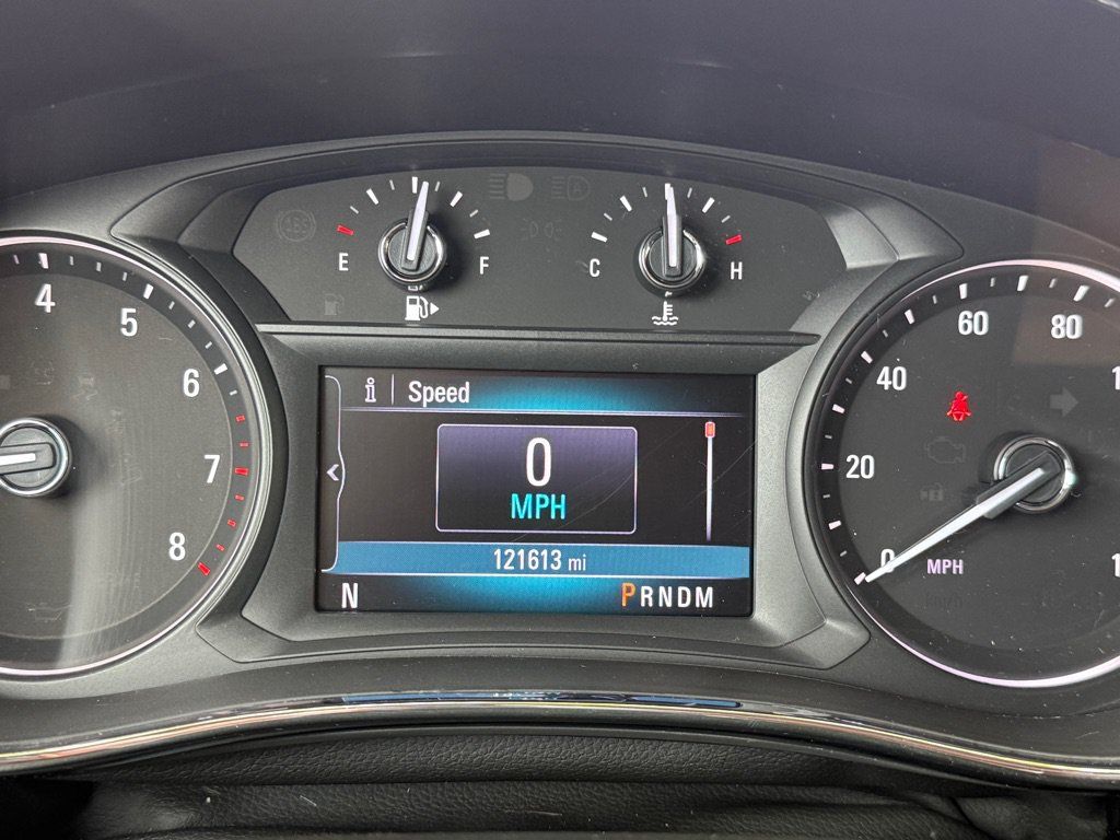 Used 2019 Buick Encore Preferred w/ Safety Package FWD image 11