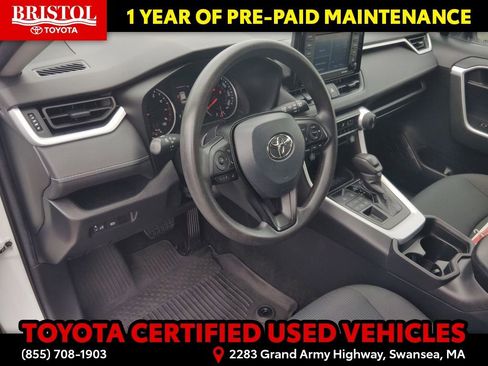 Certified 2021 Toyota RAV4 LE AWD/4WD image 17