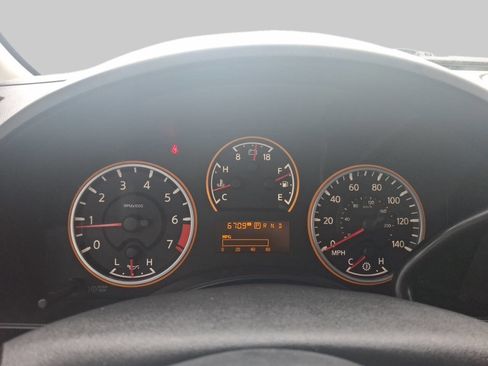 Used 2008 Nissan Titan SE image 7