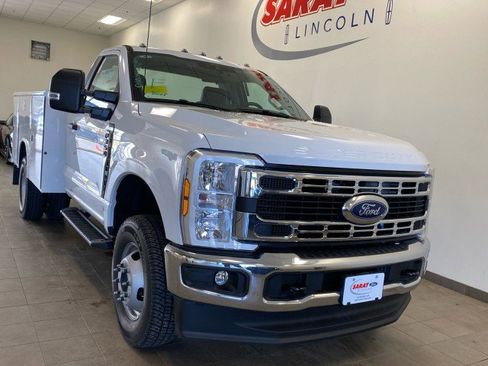 New 2025 Ford F350 XL w/ XL Chrome Package AWD/4WD image 9