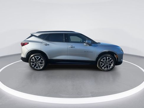 Used 2025 Chevrolet Blazer RS image 9